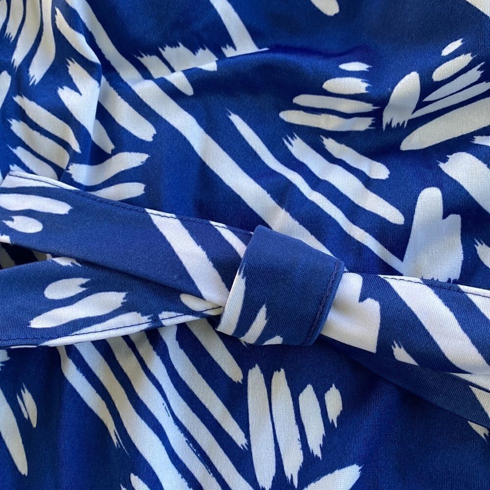 Mainstream Retro Style Bathing Suit 12 - Picture 4 of 9